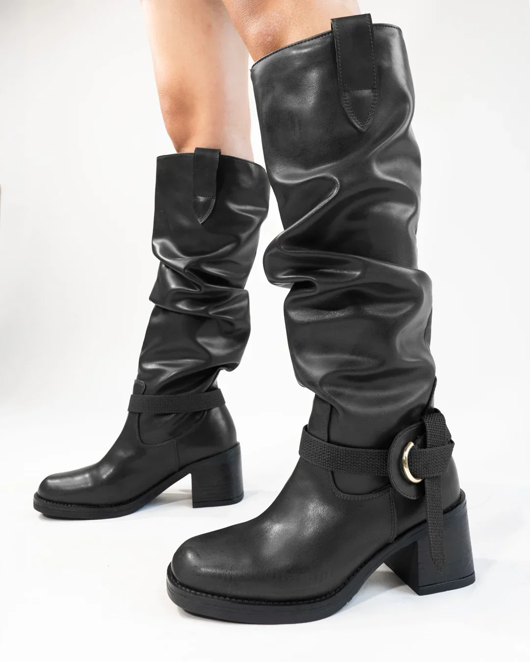 Black Knee-High Boots With Buckle And Heel - Image 3