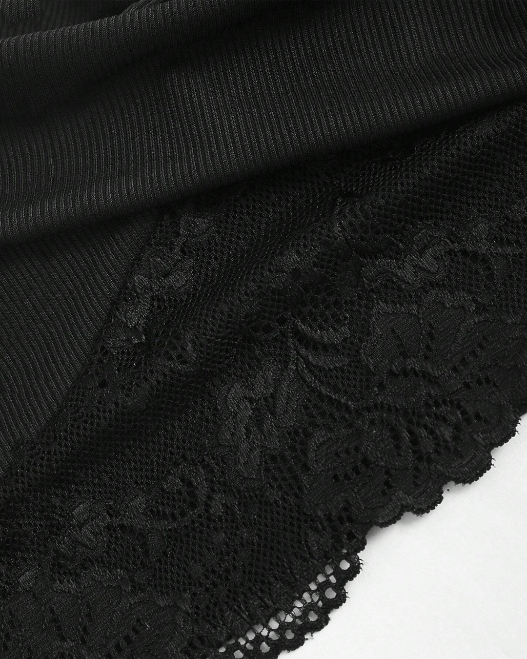 Lace Splicing Wrapped Cross Neck Camisole Top in Black - Image 3